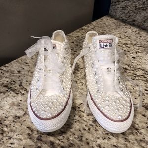 Bridal Converse size 9.5